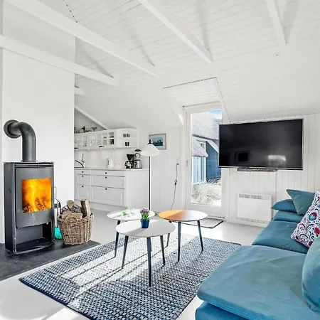 Cozy In With Kitchen Blavand